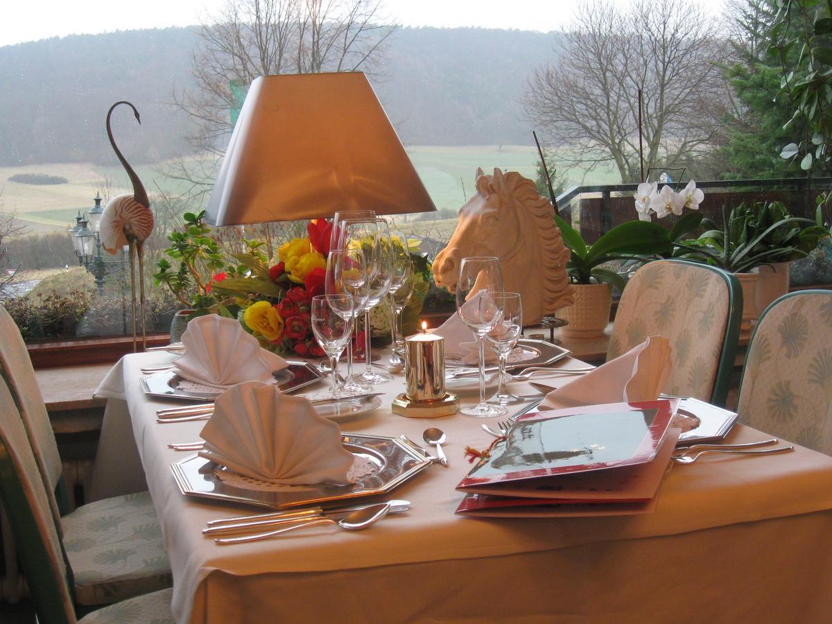 Hotel-Restaurant Lindenhof Kreuzwertheim Экстерьер фото