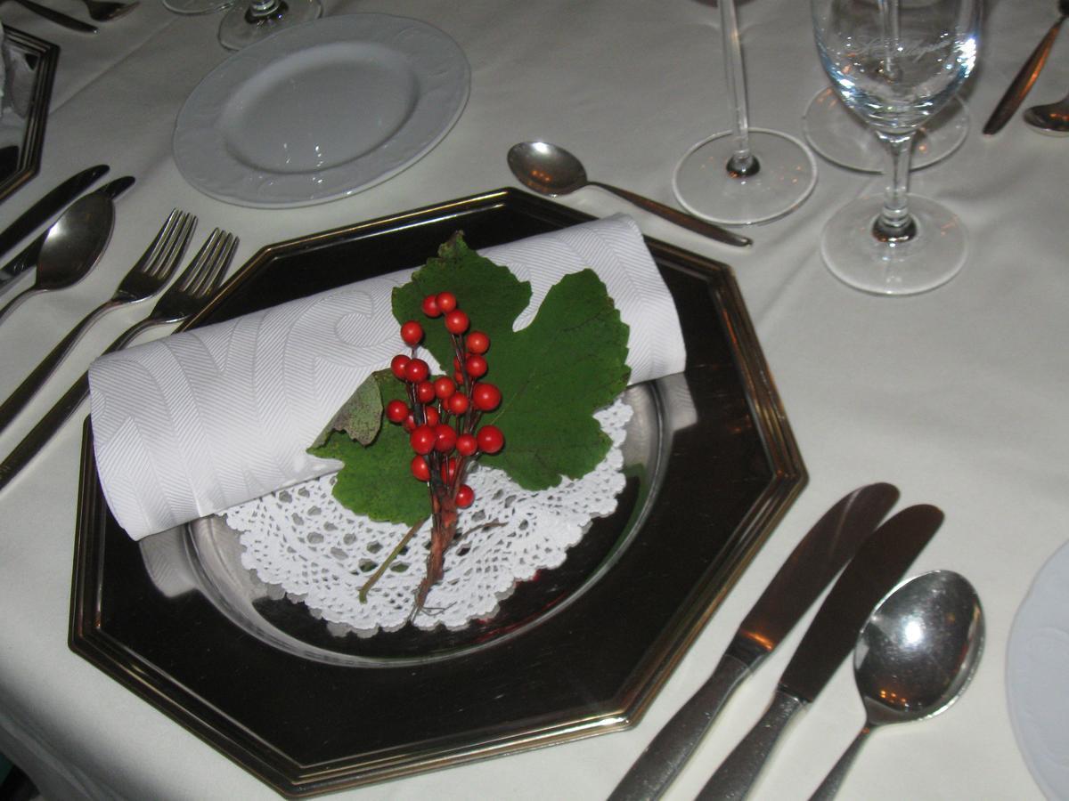 Hotel-Restaurant Lindenhof Kreuzwertheim Экстерьер фото