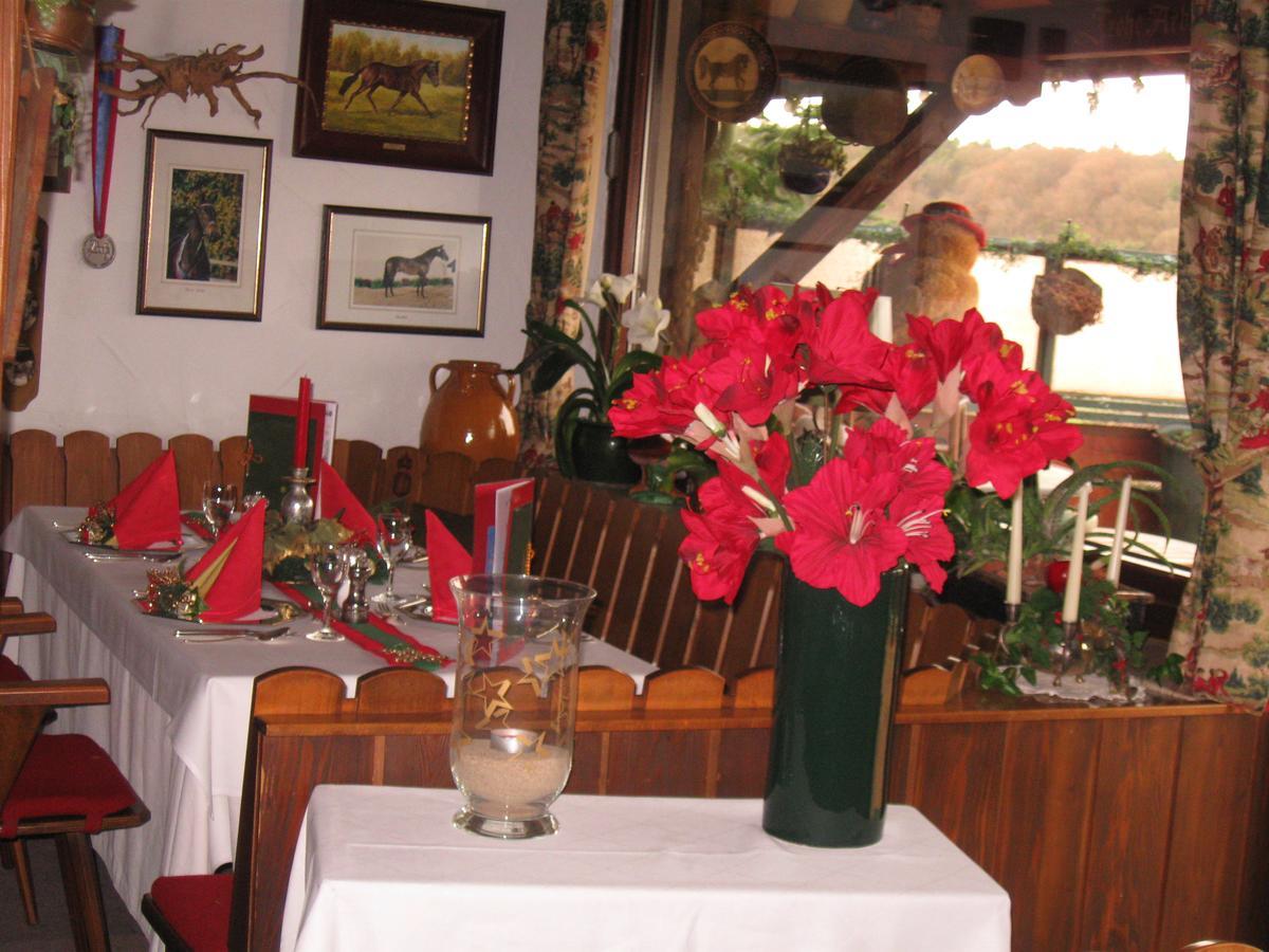 Hotel-Restaurant Lindenhof Kreuzwertheim Экстерьер фото