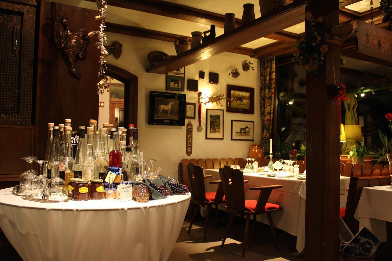 Hotel-Restaurant Lindenhof Kreuzwertheim Экстерьер фото